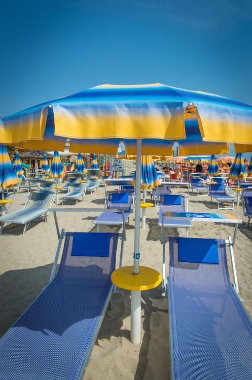 Hotel Levante Sul Mare ลิโด ดิ ซาวิโอ ภายนอก รูปภาพ